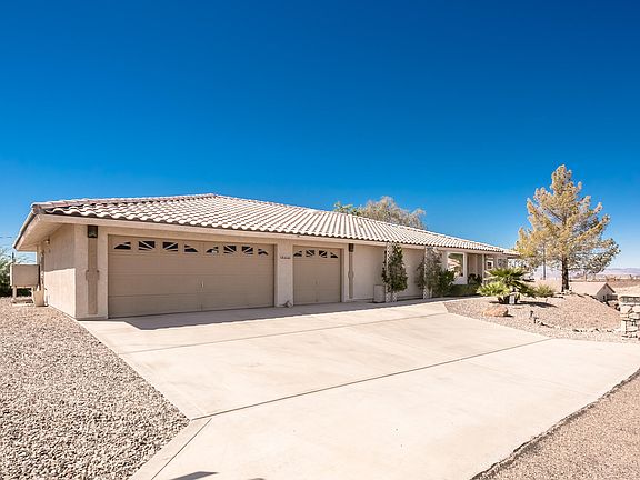 2nd image of 3290 Hidden Valley Dr
