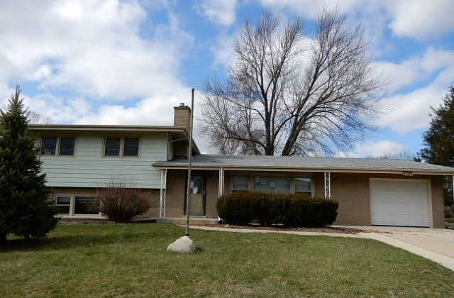 1st image of 24218 W Hazelcrest Dr