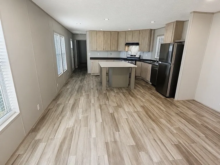 286 Pipers Ln #286 — Photo 2