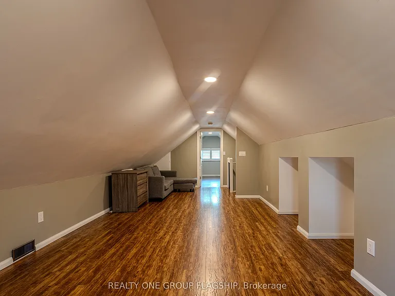 4774 3rd Ave — Photo 20