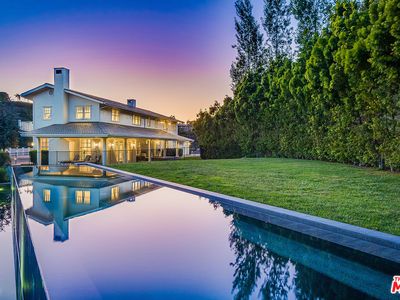 1145 Stradella Rd, Los Angeles, CA, 90077