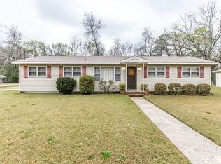 102 Choctaw St, Warner Robins, GA 31088