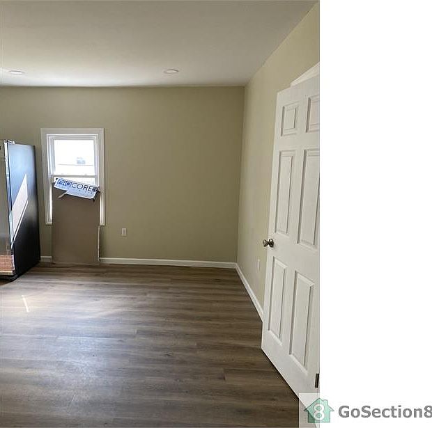 2nd image of 116 W End Ave #120-A