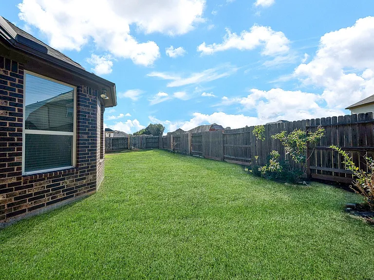 3522 Cardiff Mist Dr — Photo 50
