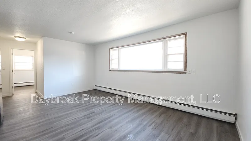1 bed, 1.0 bath, $750 — Photo 4