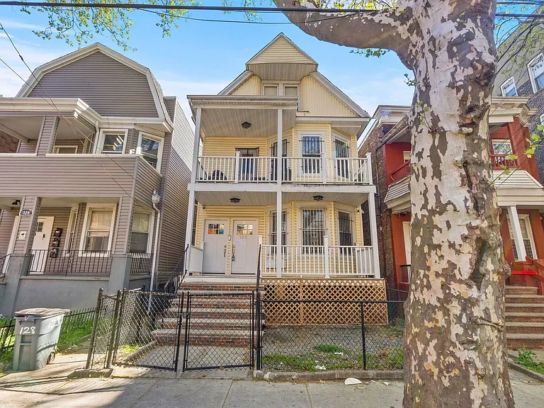126 Wade St #1 — Photo 18