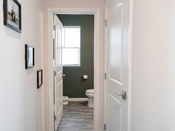 5th image of 251 Quartz Way