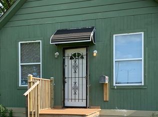 2405 E Eldorado St, Decatur, IL 62521