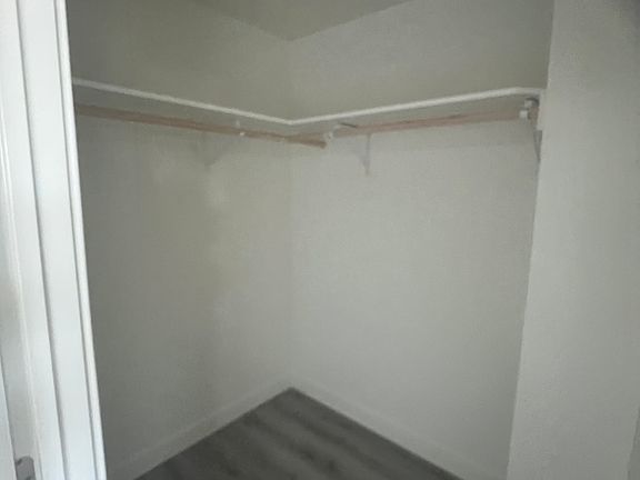 5th image of 1621 Doncarol Ave