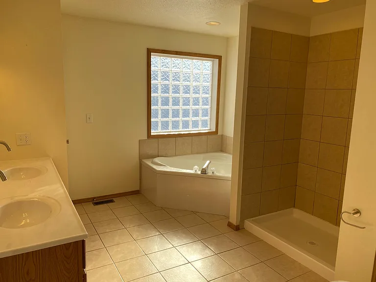 713 Ruggeri Dr — Photo 13