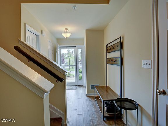 4th image of 183 N Oakwood Ln
