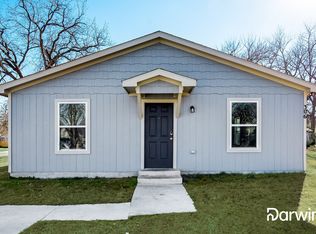 306 Harvey St, Gainesville, TX 76240