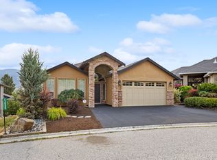 12686 Cliffshore Dr, Lake Country, BC V4V2P6