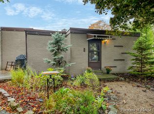 401 E 15th Pl, Lombard, IL