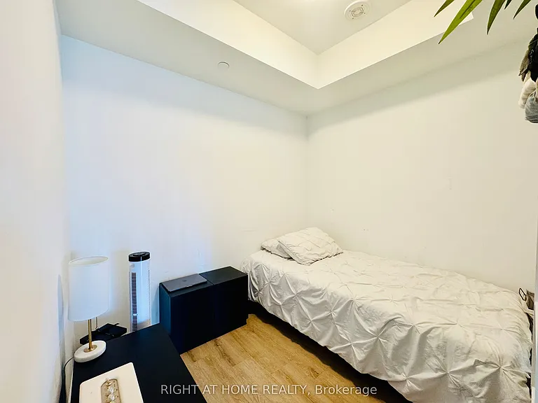319 Jarvis St #1101 — Photo 16