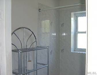 5th image of 11824 154th St