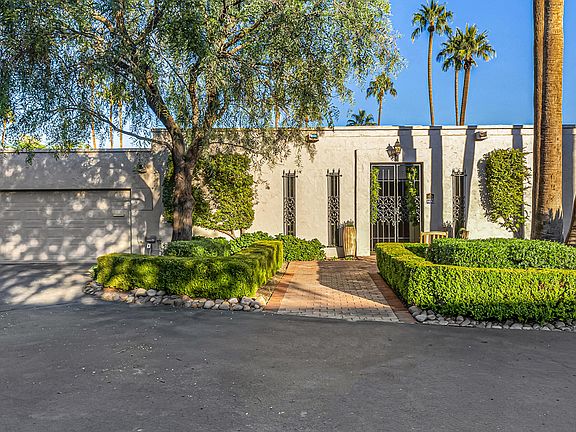 2nd image of 5642 N SCOTTSDALE Road