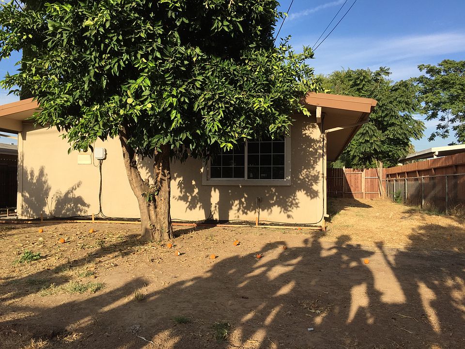 2nd image of 3909 Dry Creek Rd