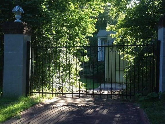 3rd image of 5302 Slater Mill Cir