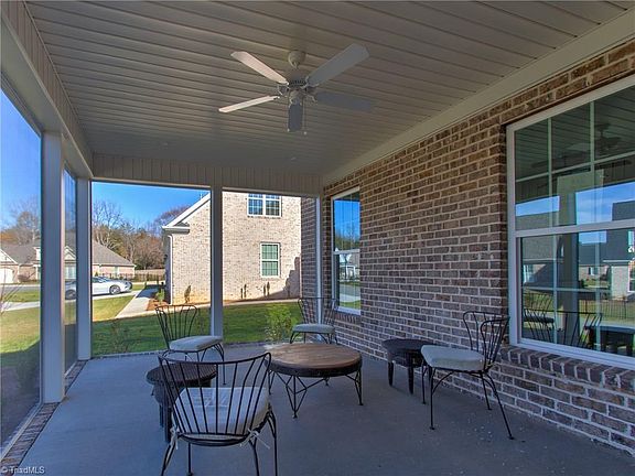 3rd image of 2003 Verde Dr