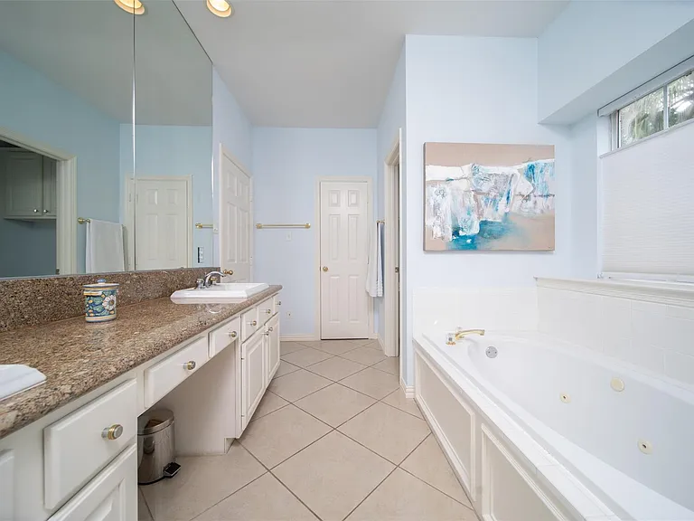 3114 Lake St — Photo 12