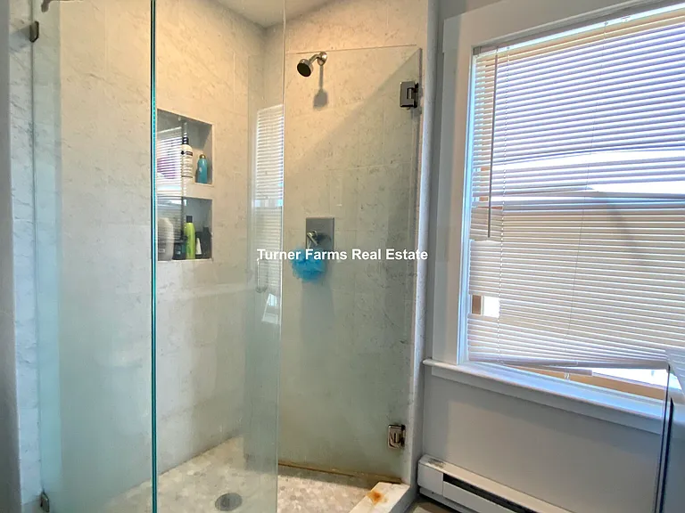 14 Renfrew St — Photo 7