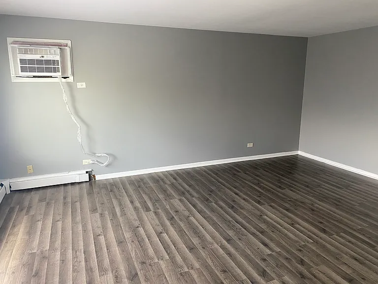 74 Yates Ave #3S — Photo 15