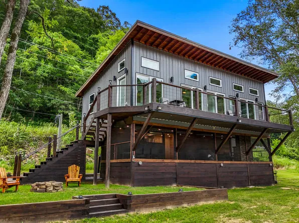 2095 E Highway 25 #70, Newport, TN 37821