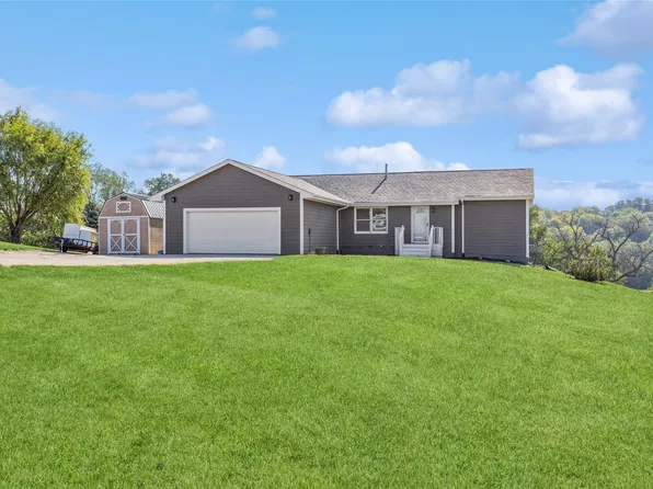 2923 N 1st St, Winterset, IA 50273