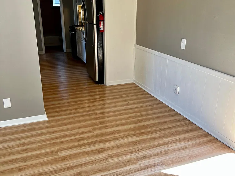 1717 Summit St #1E — Photo 6