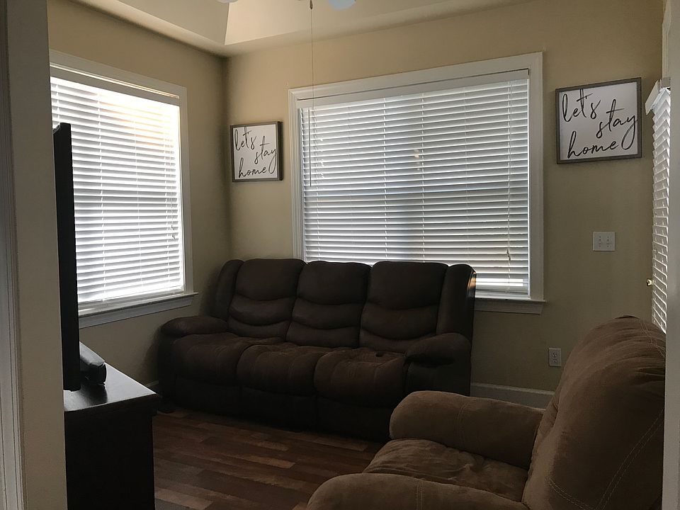 1st image of 2130 Hickory Station Cir
