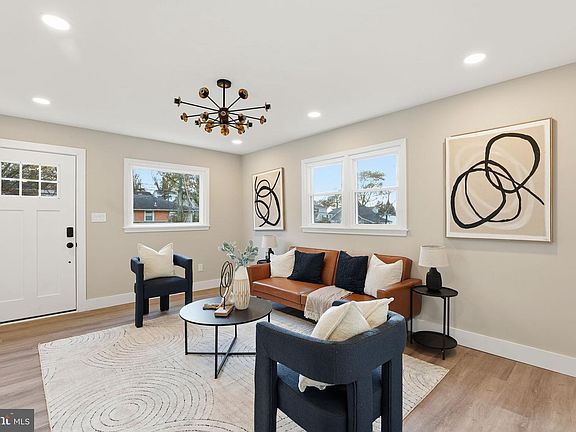 4th image of 5716 Somerset Rd