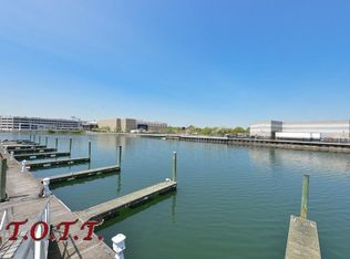 11 Bell Point Dr, Brooklyn, NY