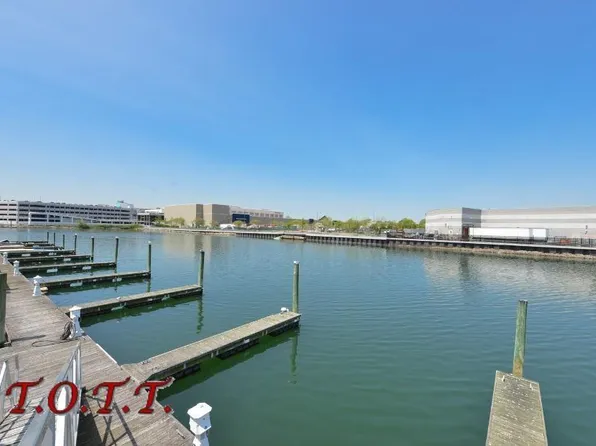 11 Bell Point Dr, Brooklyn, NY 11234