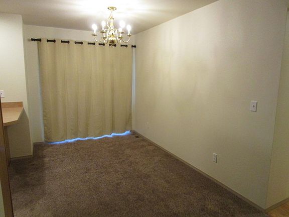 4th image of 308-310 Birchwood Ln