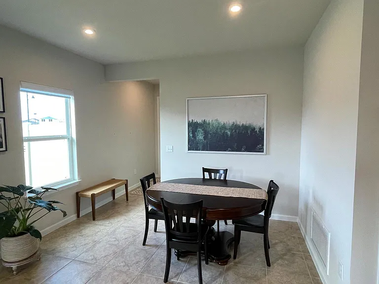 10507 High Noon Trl — Photo 4