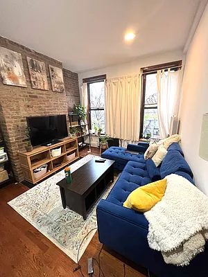 Rented by Best Apartments North Inc | media 12