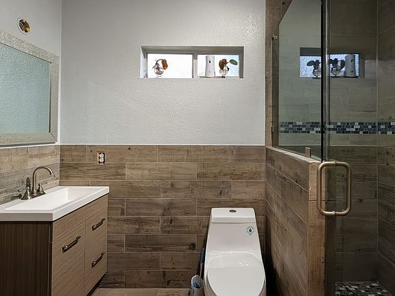 4th image of 101 Quail Briar Ln