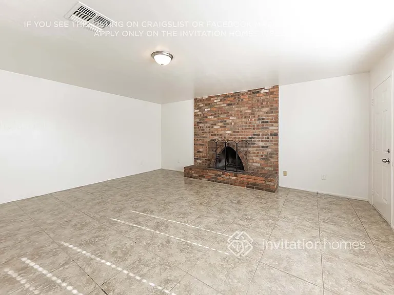 3424 W Bloomfield Rd — Photo 7