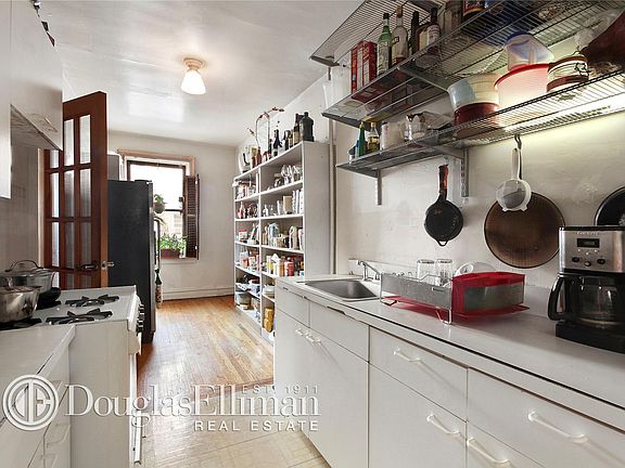 3rd image of 8310 35th Ave APT 1N
