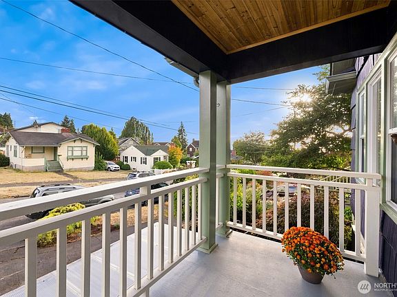 2nd image of 4334 SW Dawson Street