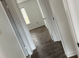 1255 E County Line Rd #L-6, Jackson, MS 39211