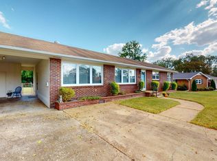 2803 Irwin Rd SW, Huntsville, AL 35801