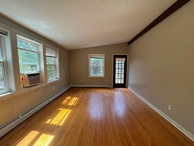 2192 Waterbury Rd #C — Photo 7