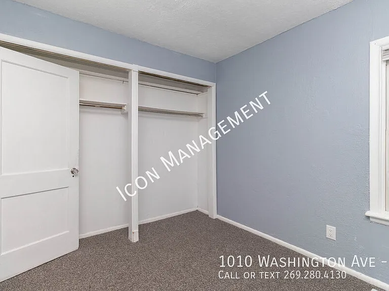 1010 Washington Ave #1 — Photo 7