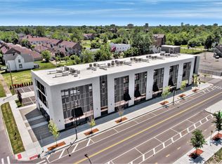 7410 Kercheval St #210, Detroit, MI 48214