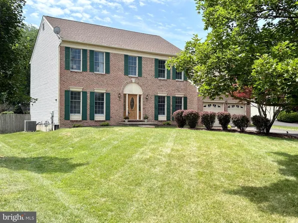 947 Countess Dr, Yardley, PA 19067