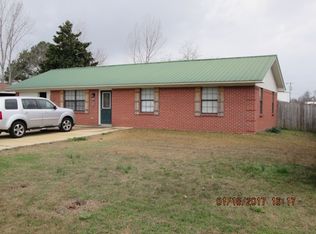 807 Neill St, Carthage, MS 39051