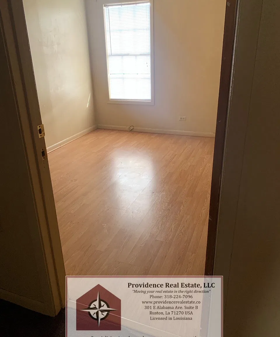 1201 Gains Avenue Apt. 2 - 1 — Photo 4