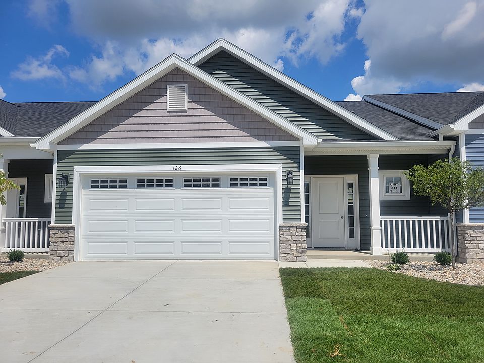 1st image of 120 Crescent Ave #11